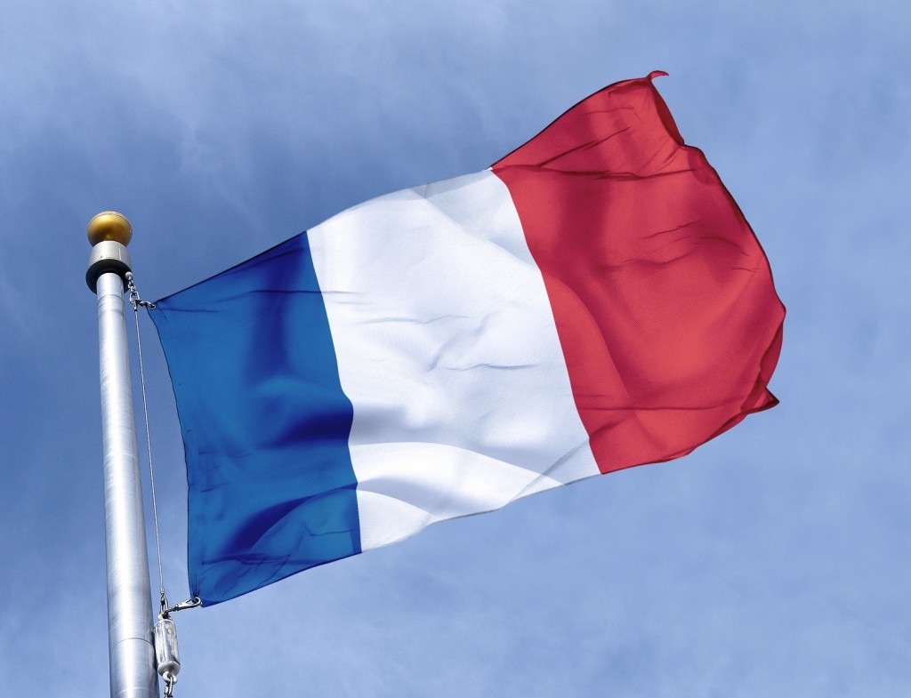 Nouveau drapeau français #14juillet